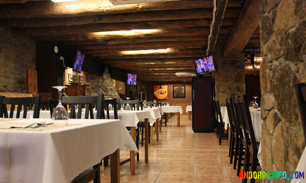 borda-restaurantelacuadra3.jpg