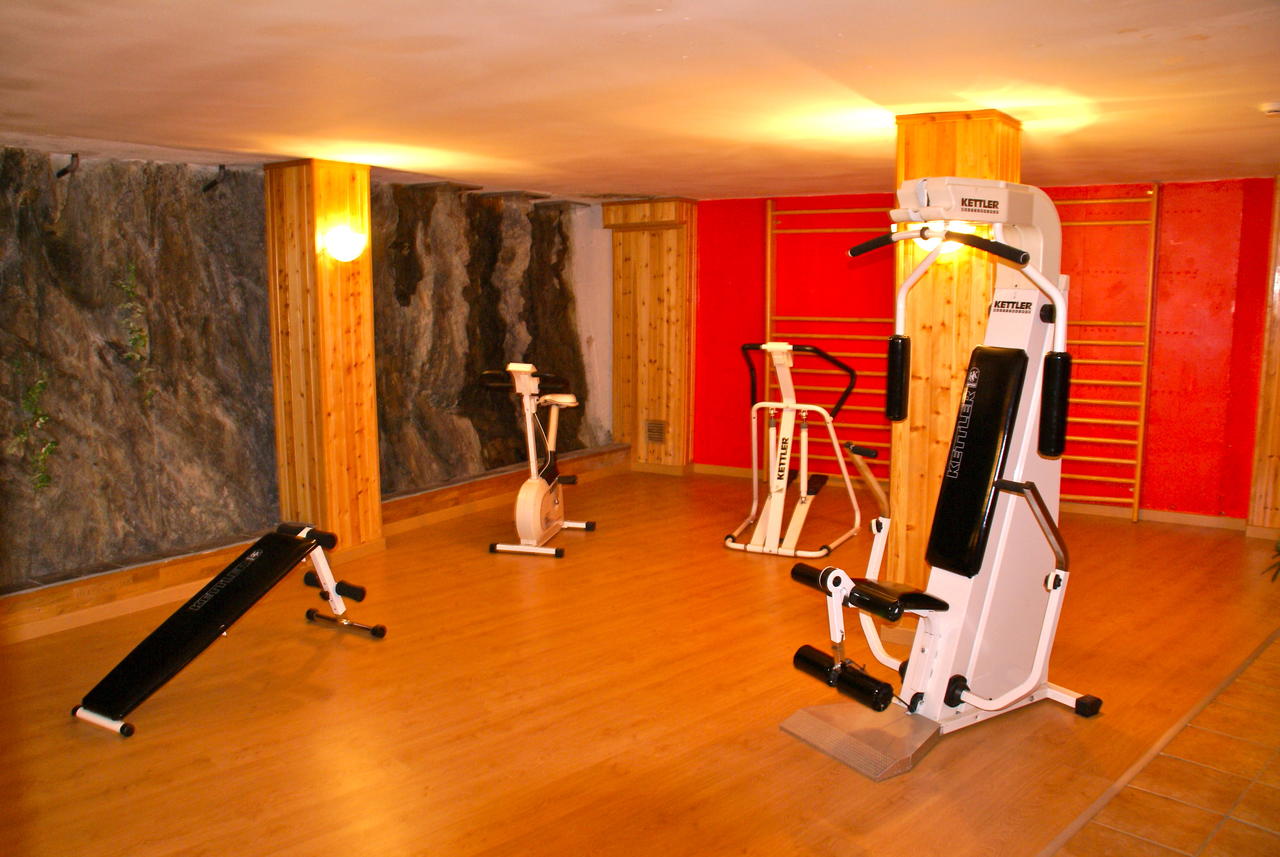hotel-l-ermita-gym.jpg